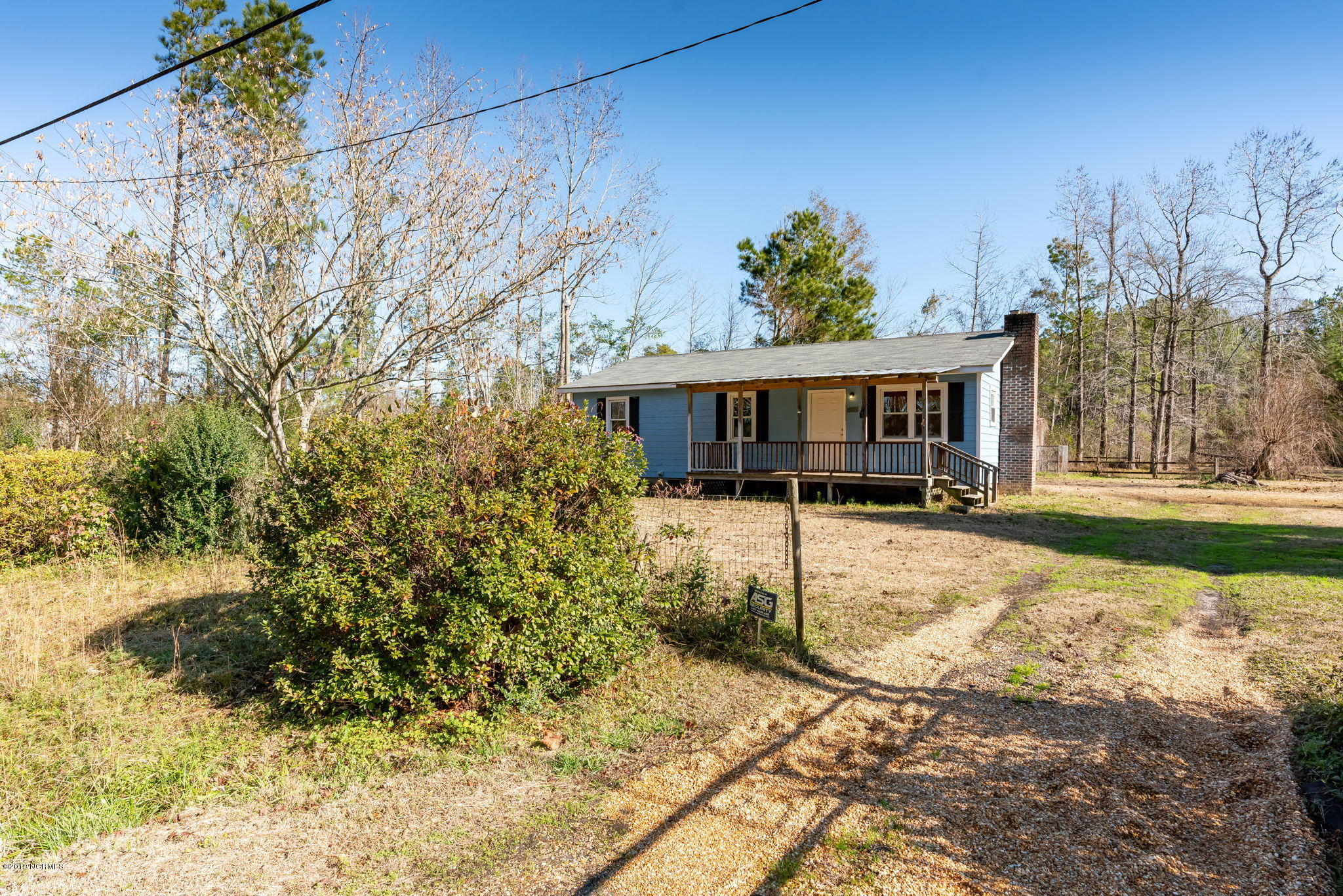 1174 McCrary Road Burgaw, NC 28425 - Photo 11 of 11 Front 3
