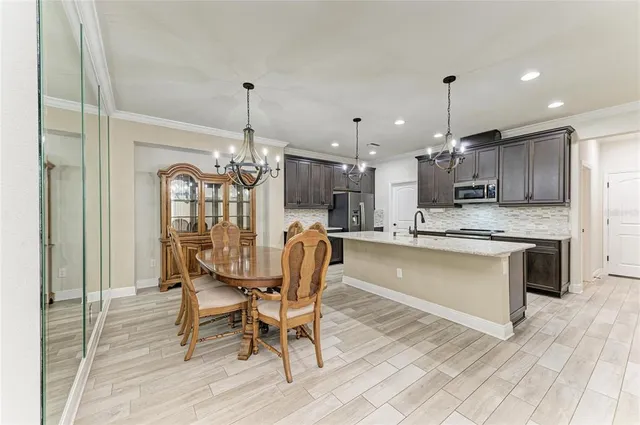 $395,000 | 5941 Amberly Drive, Bradenton, FL 34208