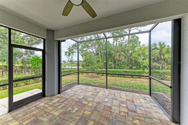 $395,000 | 5941 Amberly Drive, Bradenton, FL 34208