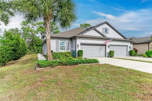 $395,000 | 5941 Amberly Drive, Bradenton, FL 34208