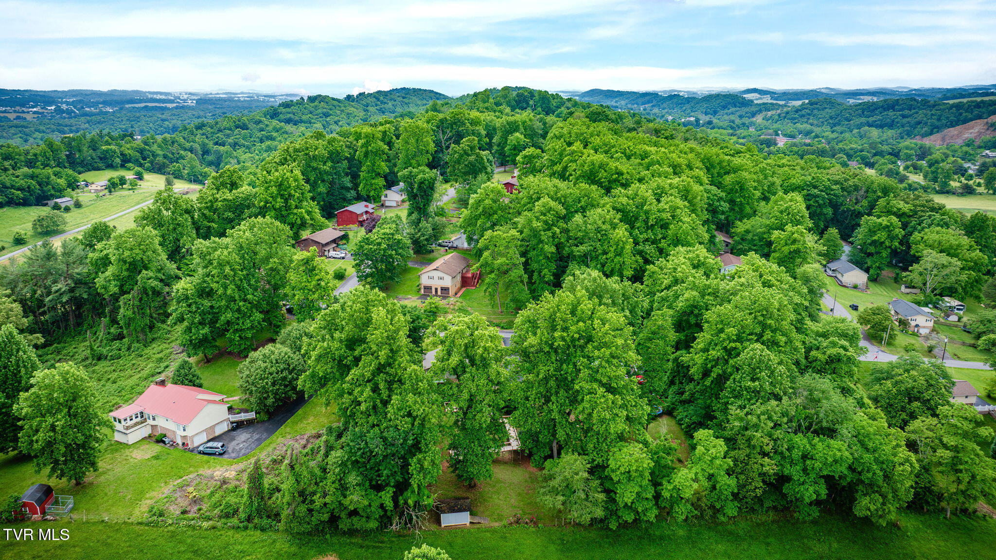 198 Highland Road Jonesborough, TN 37659 - Photo 35 of 38 105