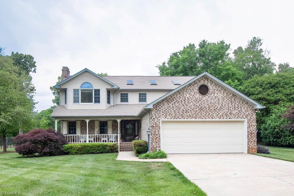 423 Walnut Grove Road Archdale, NC 27263 - Photo 1 of 25