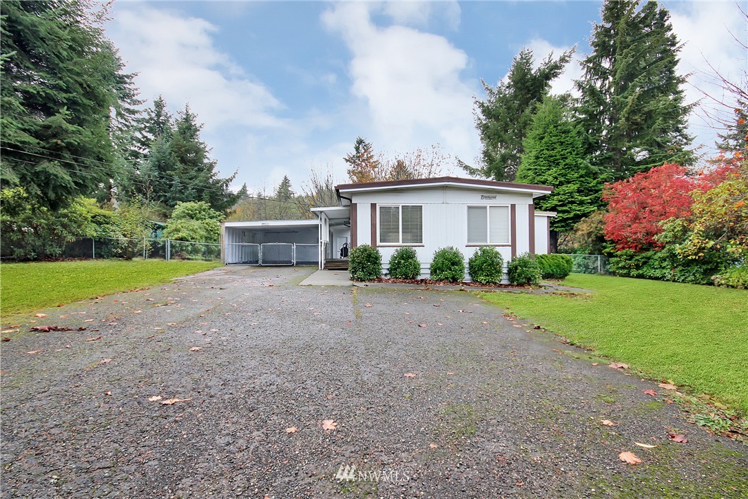 3060 Banner Road Southeast Port Orchard, WA 98366 - Photo 1 of 17 Gallery Image 1