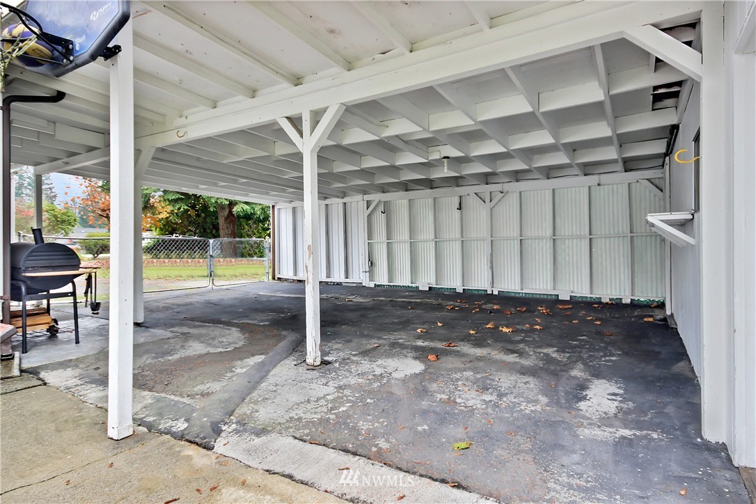 3060 Banner Road Southeast Port Orchard, WA 98366 - Photo 15 of 17 Gallery Image 15