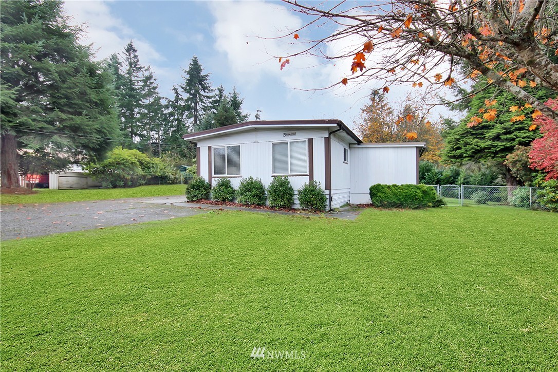 3060 Banner Road Southeast Port Orchard, WA 98366 - Photo 3 of 17 Gallery Image 3