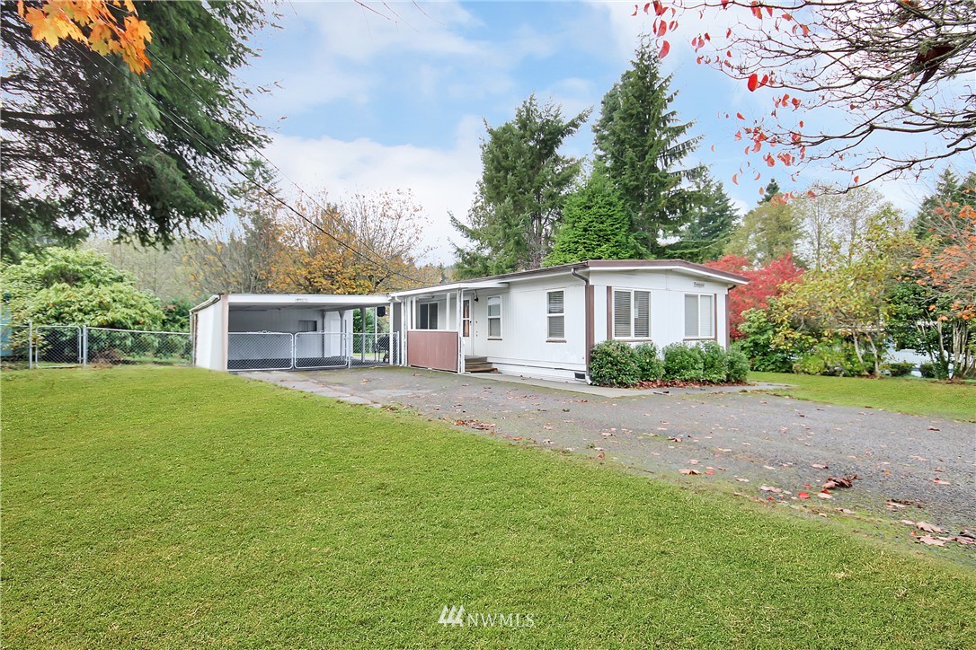 3060 Banner Road Southeast Port Orchard, WA 98366 - Photo 4 of 17 Gallery Image 4
