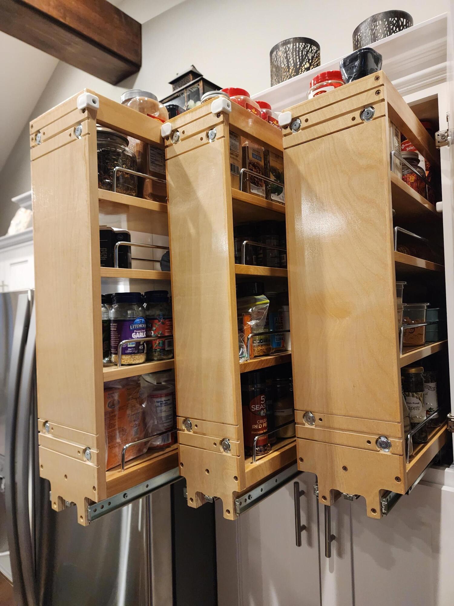 15 Lake Ridge Road Somerset, KY 42503 - Photo 6 of 14 Look At These Spice Racks!
