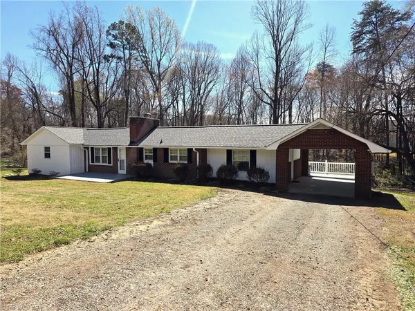 $329,900 | 1461 Chestnut Grove Road, King, NC 27021