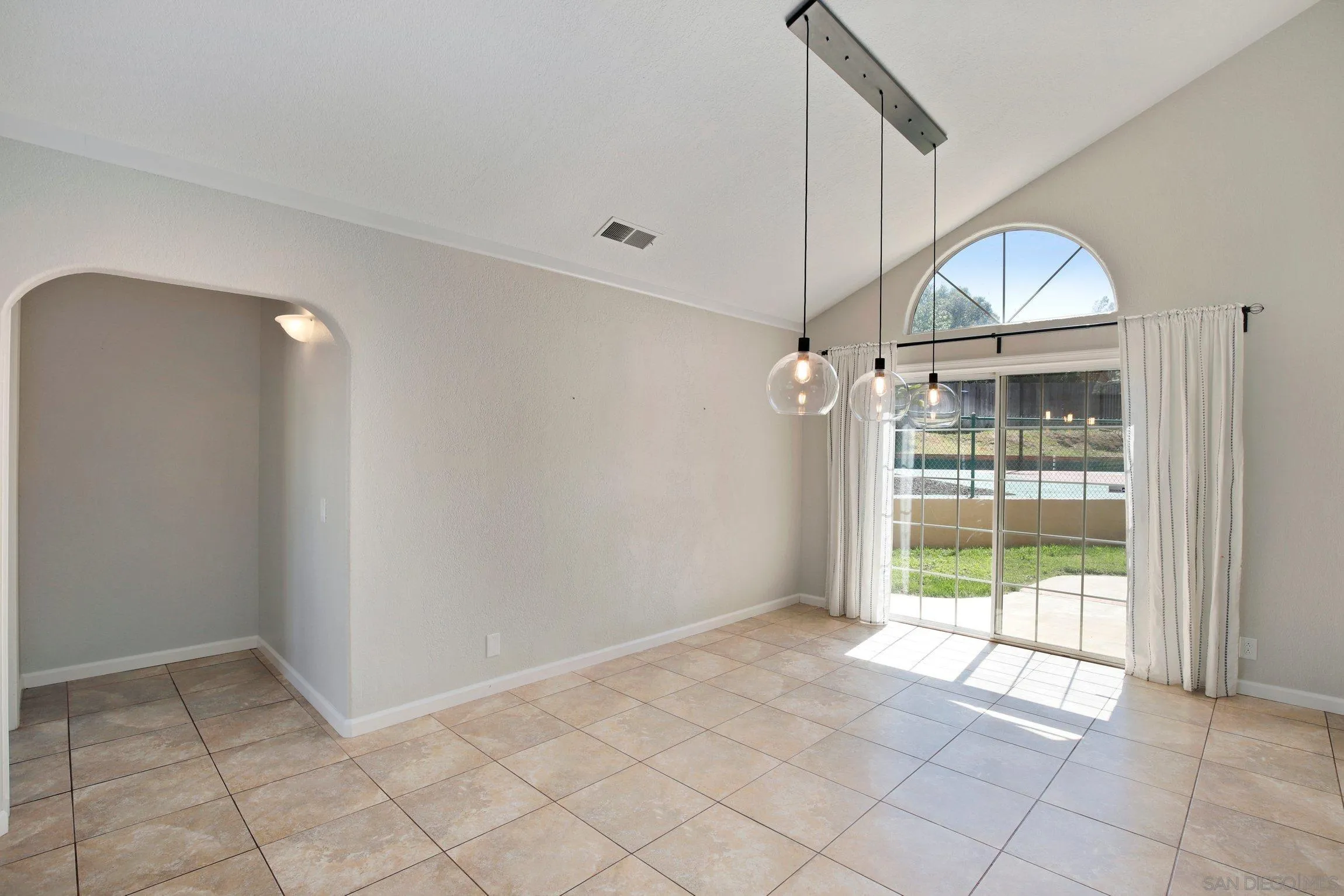 25501 Pappas Road Ramona, CA 92065 - Photo 16 of 54 Gallery Image 16