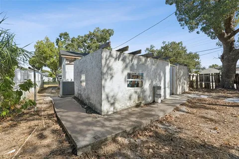 $275,000 | 3102 West Leroy Street, Unit A, Tampa, FL 33607