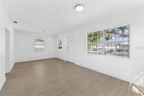 $275,000 | 3102 West Leroy Street, Unit A, Tampa, FL 33607