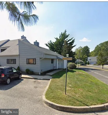 $2,350 | 60 Dover Drive, Lindenwold, NJ 08021