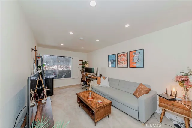 $799,888 | 1940 North Highland Avenue, Unit 66, Los Angeles, CA 90068