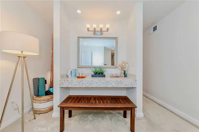 $799,888 | 1940 North Highland Avenue, Unit 66, Los Angeles, CA 90068