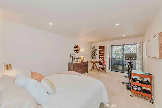 $799,888 | 1940 North Highland Avenue, Unit 66, Los Angeles, CA 90068