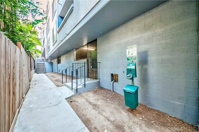 $799,888 | 1940 North Highland Avenue, Unit 66, Los Angeles, CA 90068