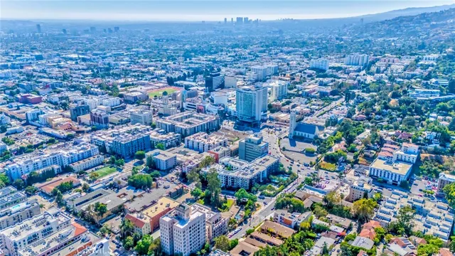 $799,888 | 1940 North Highland Avenue, Unit 66, Los Angeles, CA 90068