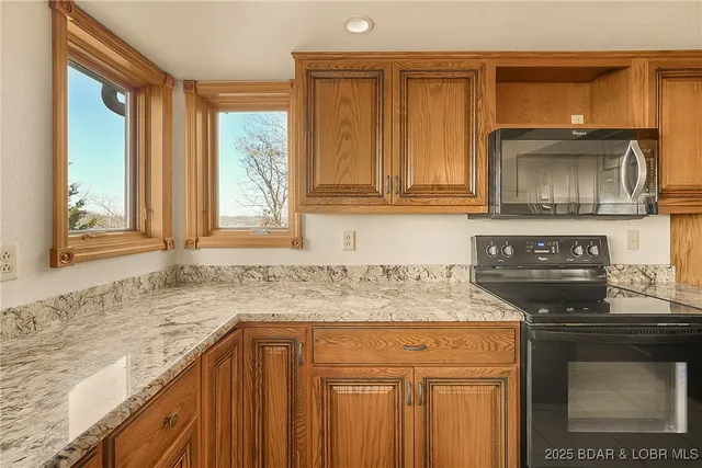 $600,000 | 1823 Wilson Bend Road, Gravois Mills, MO 65037