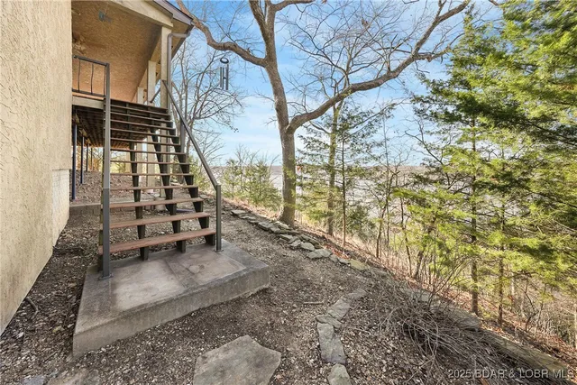 $600,000 | 1823 Wilson Bend Road, Gravois Mills, MO 65037