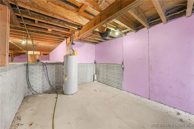 $600,000 | 1823 Wilson Bend Road, Gravois Mills, MO 65037