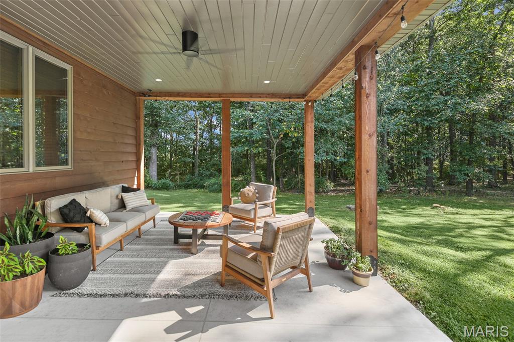 8539 Beaucoup Township Road Ashley, IL 62808 - Photo 11 of 70 Gallery Image 11