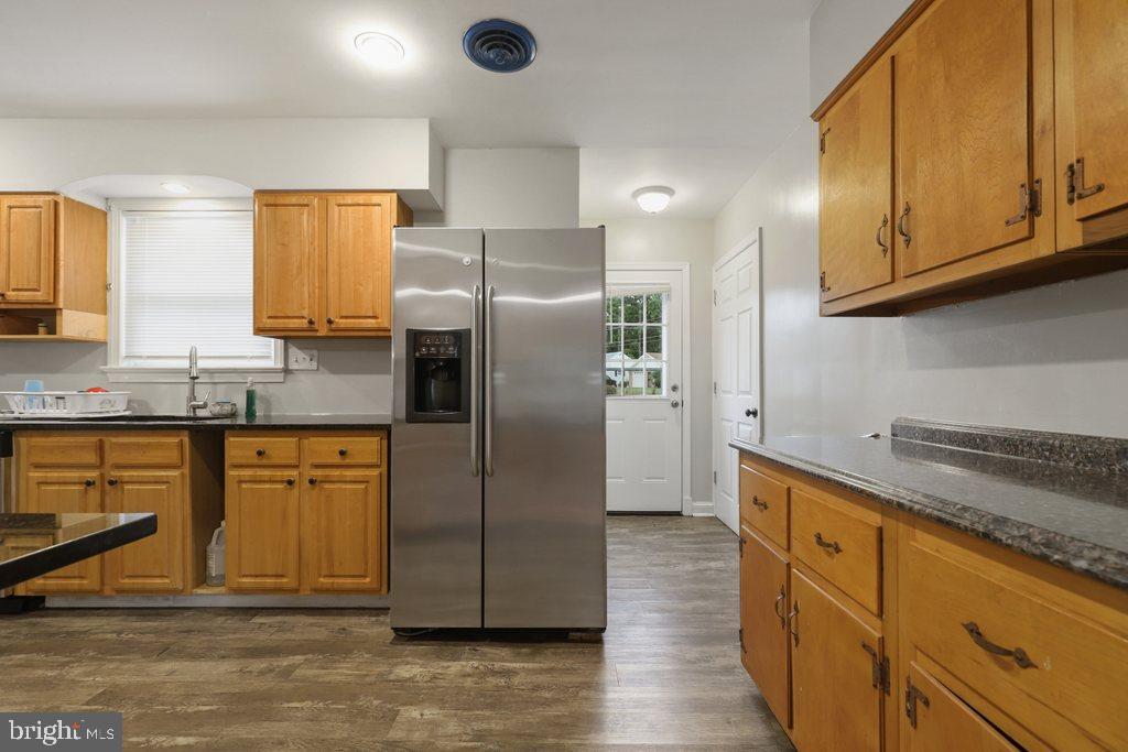 3727 Gull Road Temple Hills, MD 20748 - Photo 9 of 54 Gallery Image 9