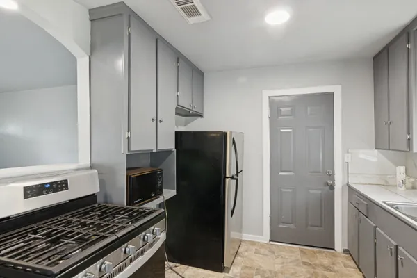 $1,275 | 9029 Homewood Lane, Houston, TX 77078