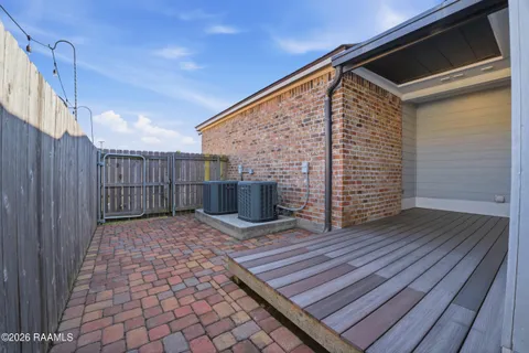 $275,000 | 216 Harbor Bend Boulevard, Lafayette, LA 70508