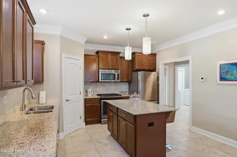 $275,000 | 216 Harbor Bend Boulevard, Lafayette, LA 70508