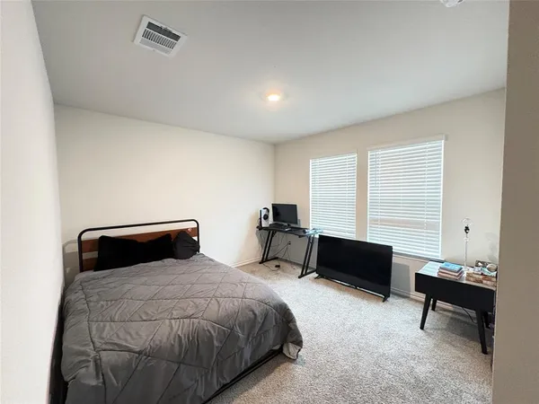 $2,400 | 1306 Saddlehorn Drive, Denton, TX 76207