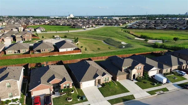 $2,400 | 1306 Saddlehorn Drive, Denton, TX 76207