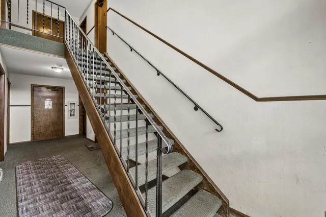 $119,000 | 814 9th Avenue South, Unit 5, Hopkins, MN 55343