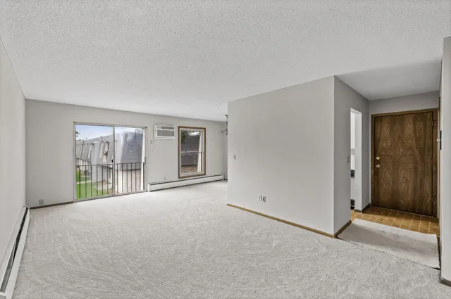 $119,000 | 814 9th Avenue South, Unit 5, Hopkins, MN 55343