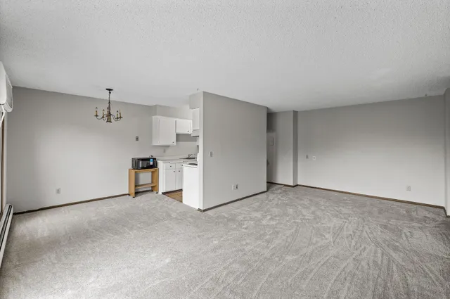 $119,000 | 814 9th Avenue South, Unit 5, Hopkins, MN 55343