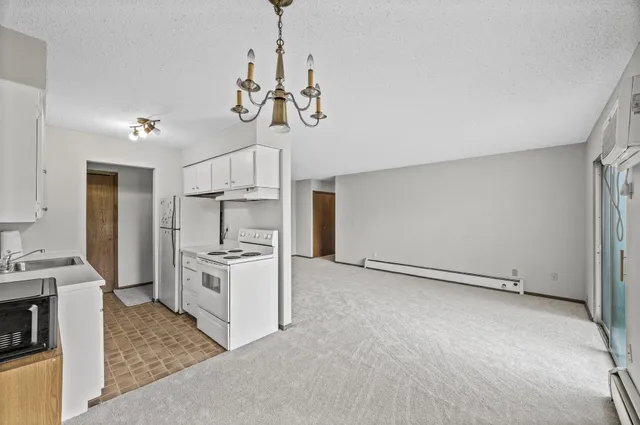 $119,000 | 814 9th Avenue South, Unit 5, Hopkins, MN 55343