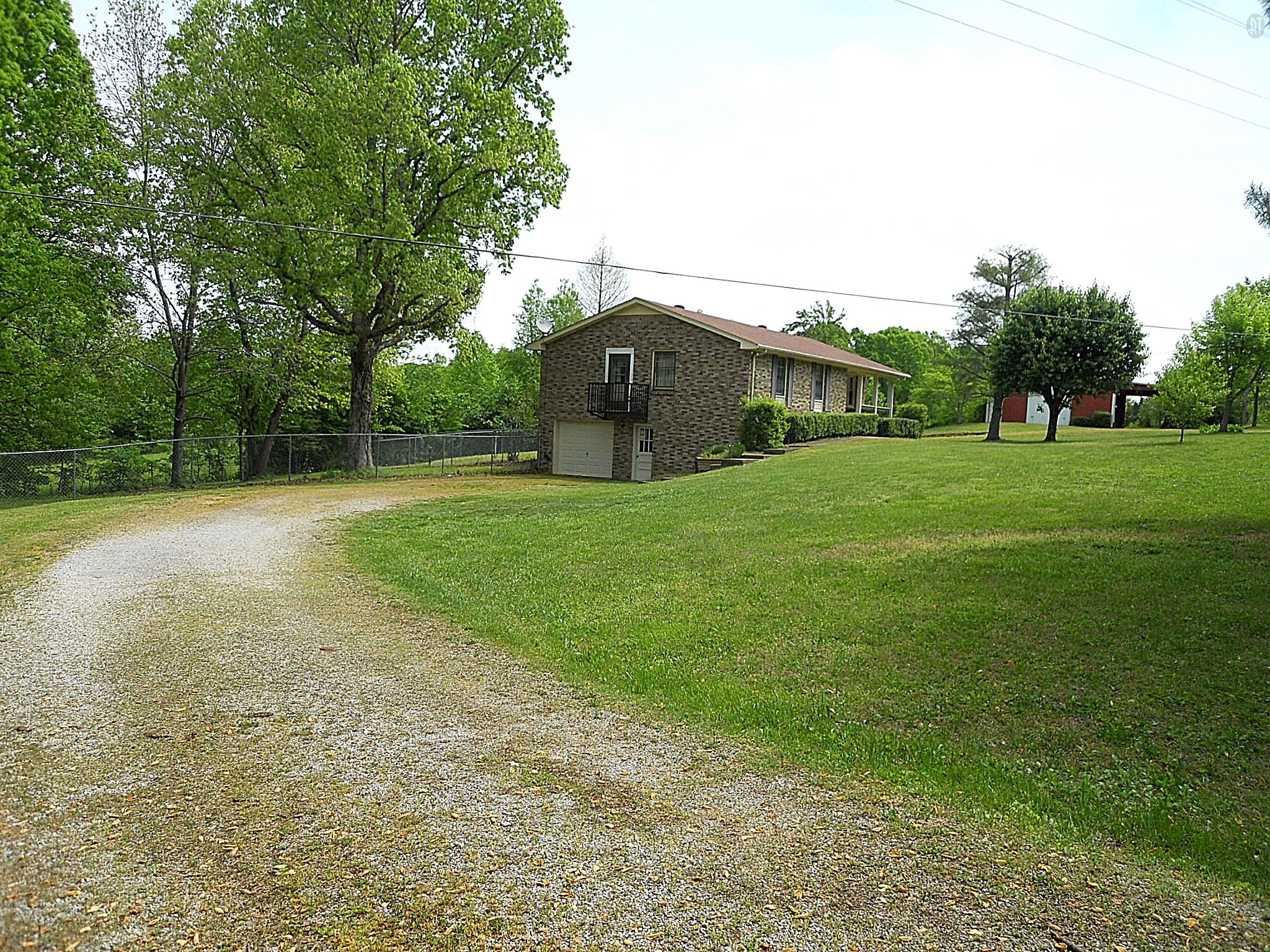 11304 Missionary Ridge Road Bon Aqua, TN 37025 - Photo 3 of 24