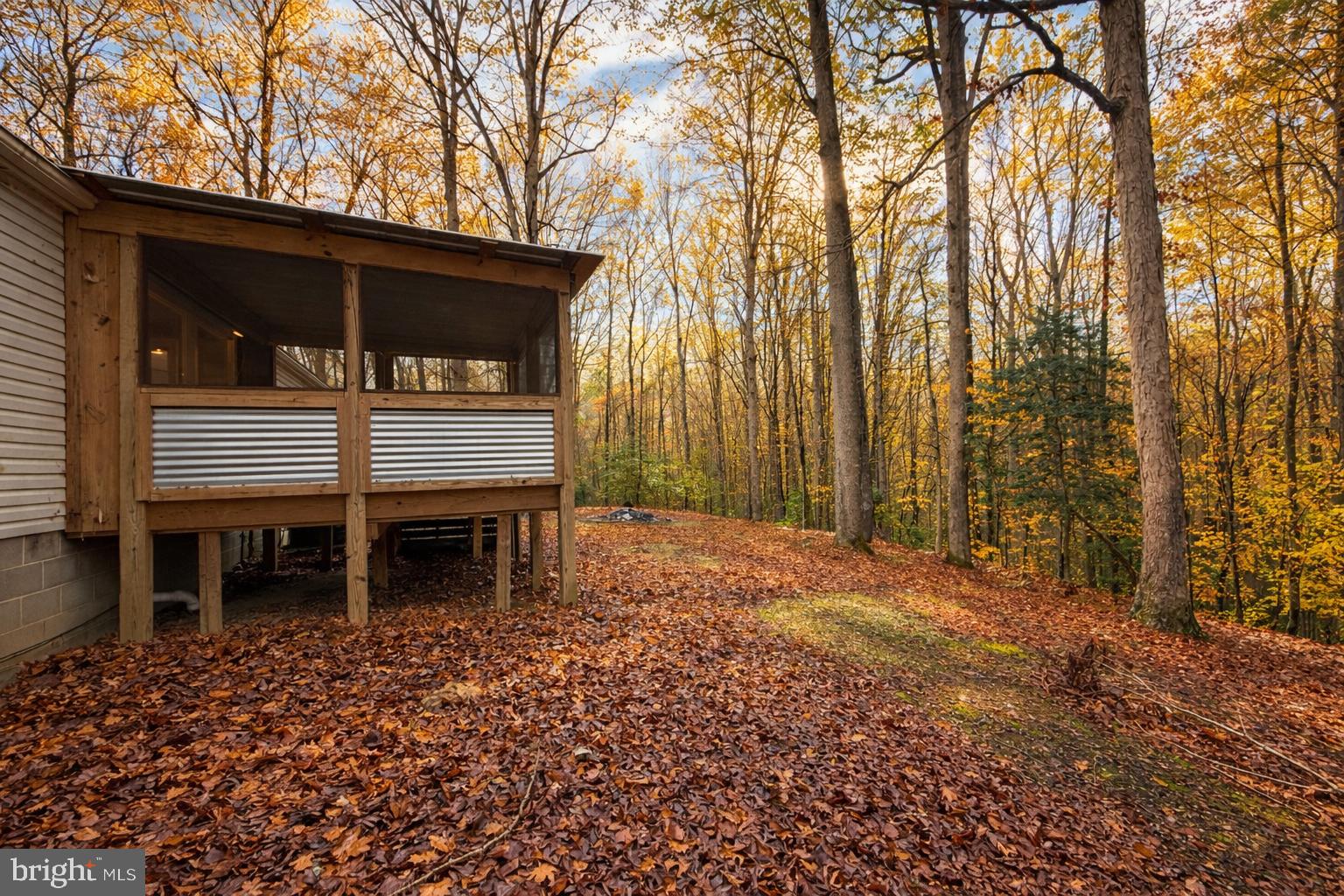 23980 McIntosh Road Hollywood, MD 20636 - Photo 6 of 8 Rear deck *Photos enhanced*