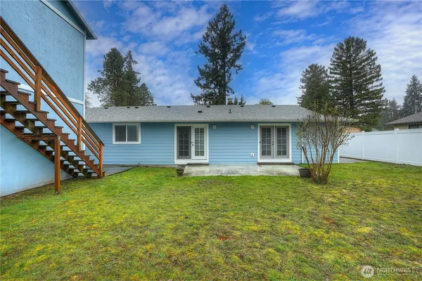 $695,999 | 2412 Lexington Street, Steilacoom, WA 98388