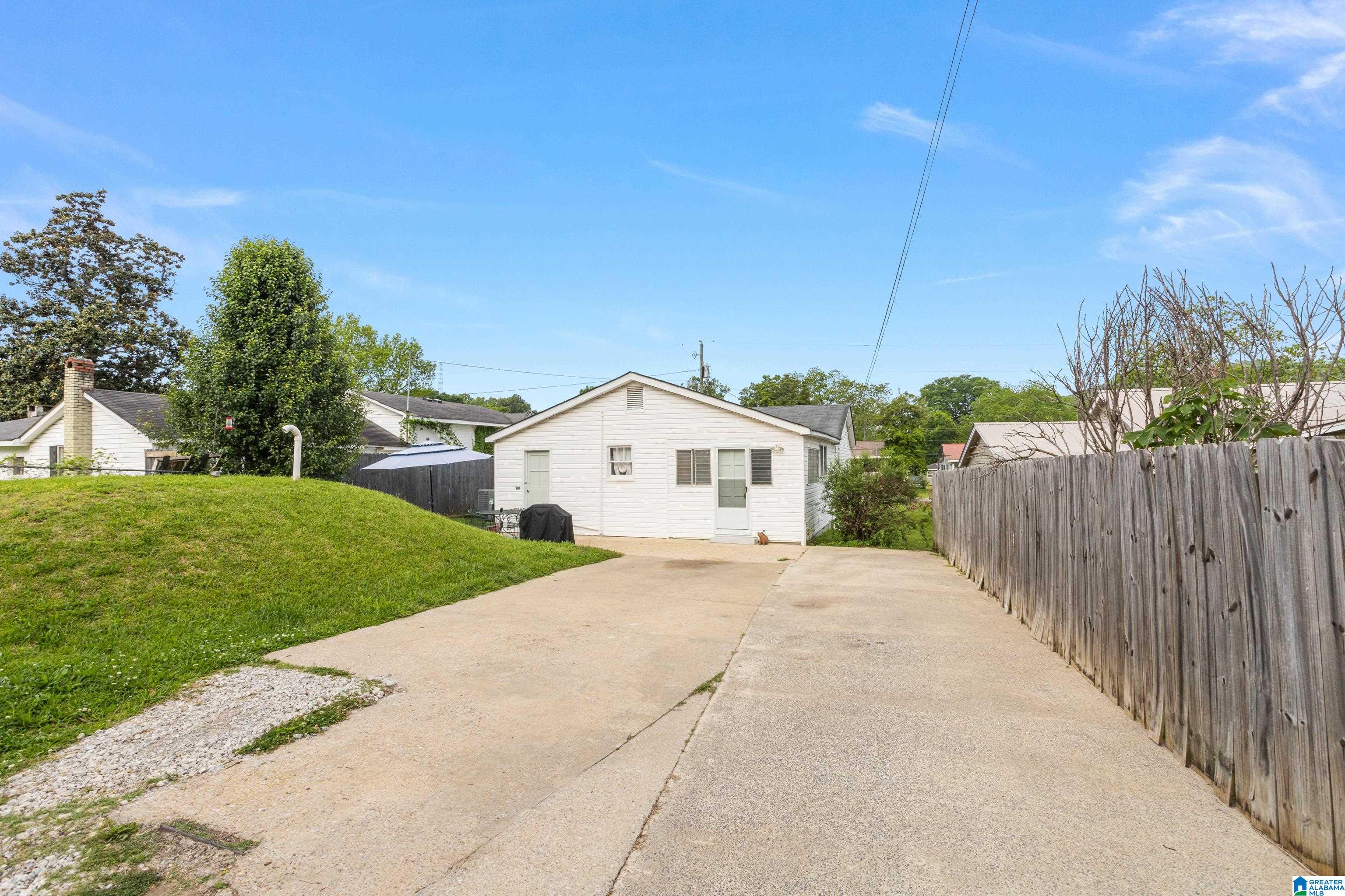 308 Elm Street Oneonta, AL 35121 - Photo 28 of 39