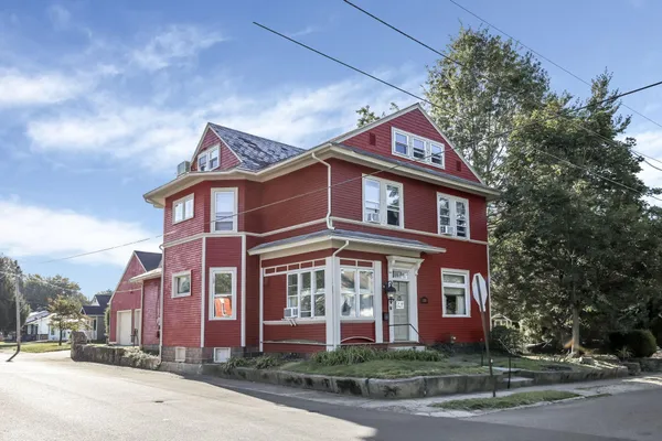 $385,000 | 118 Oak Street, Baltimore, OH 43105