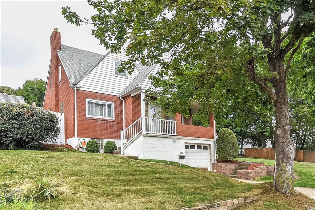 940 Lessing Street Pittsburgh, PA 15220 - Photo 2 of 25 Gallery Image 2