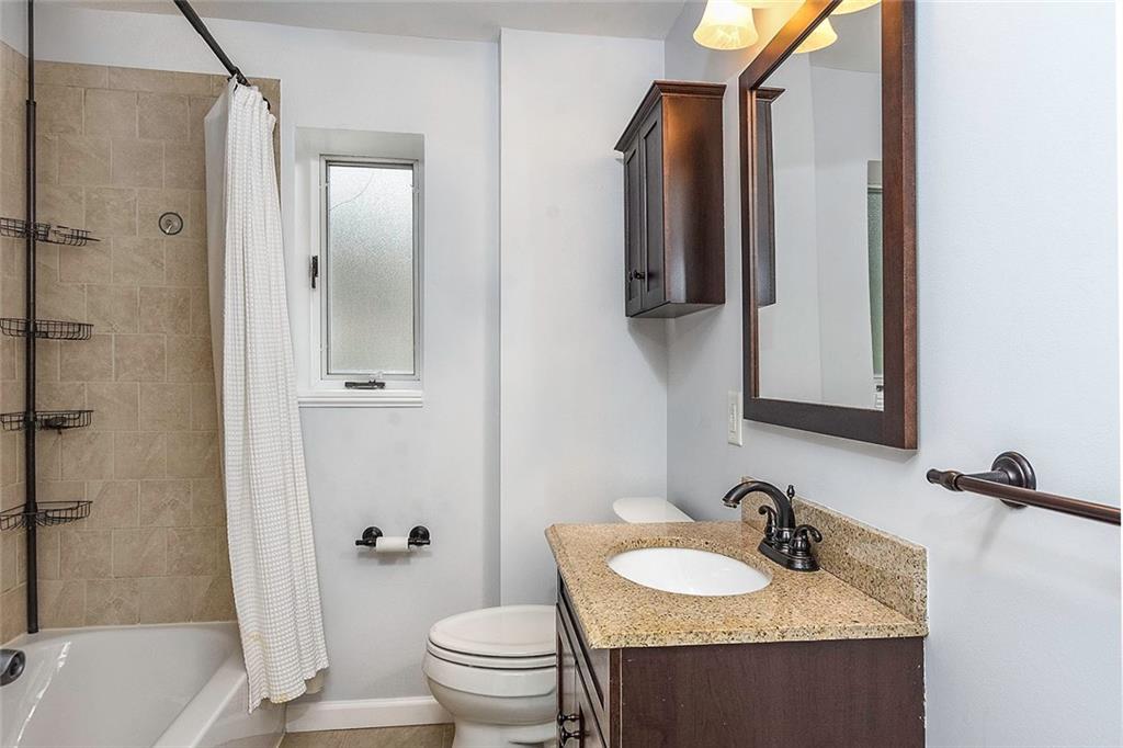 940 Lessing Street Pittsburgh, PA 15220 - Photo 13 of 25 Gallery Image 13
