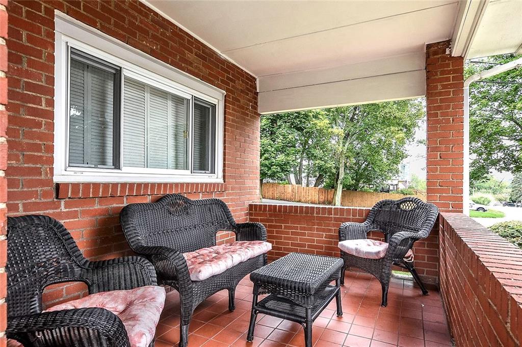 940 Lessing Street Pittsburgh, PA 15220 - Photo 3 of 25 Gallery Image 3