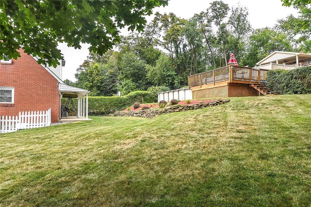 940 Lessing Street Pittsburgh, PA 15220 - Photo 24 of 25 Gallery Image 24