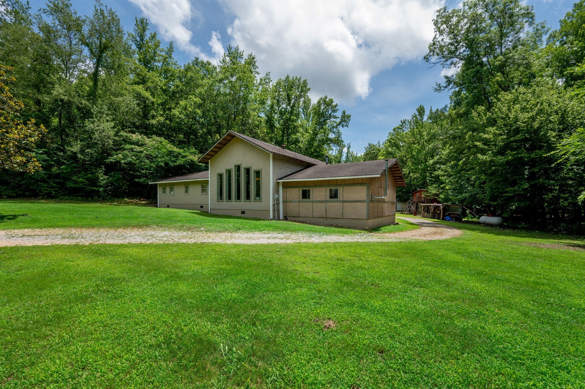 1791 Deer Creek Road Linden, TN 37096 - Photo 1 of 58