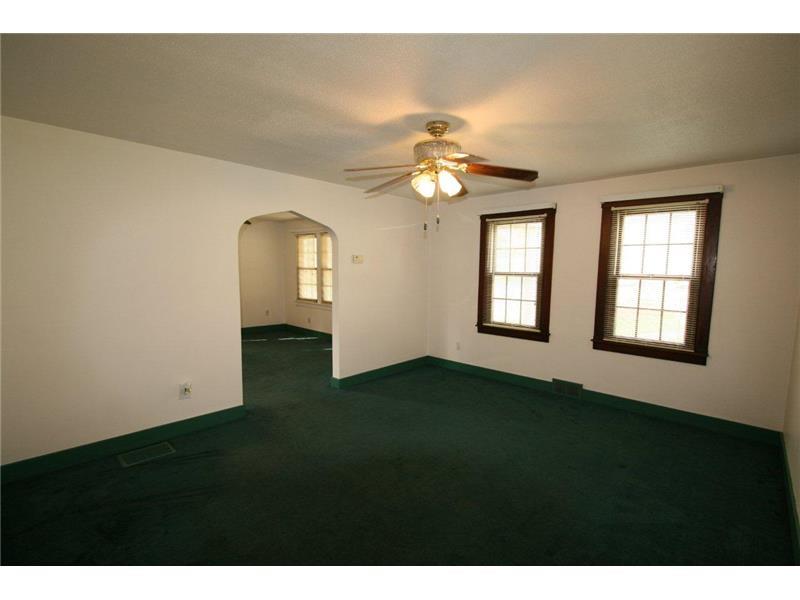 1110 Burchfield Road Allison Park, PA 15101 - Photo 10 of 25 Living Room.