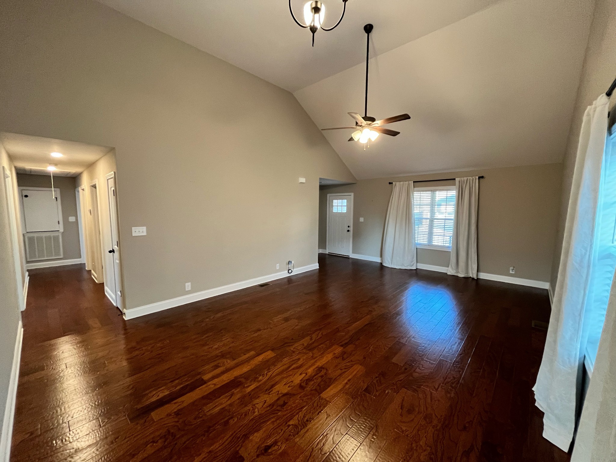1153 Racker Drive Clarksville, TN 37043 - Photo 10 of 17 Gallery Image 10