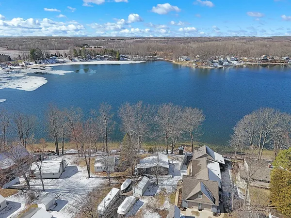 $300,000 | 5303 South Eden Lake Road, Custer, MI 49405
