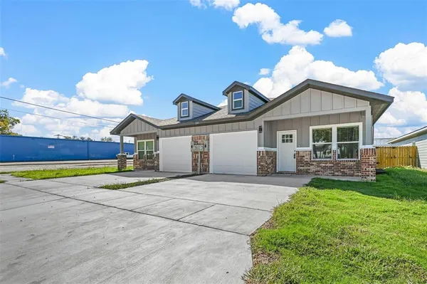 $1,525 | 3110 St John Street, Unit A, Greenville, TX 75401