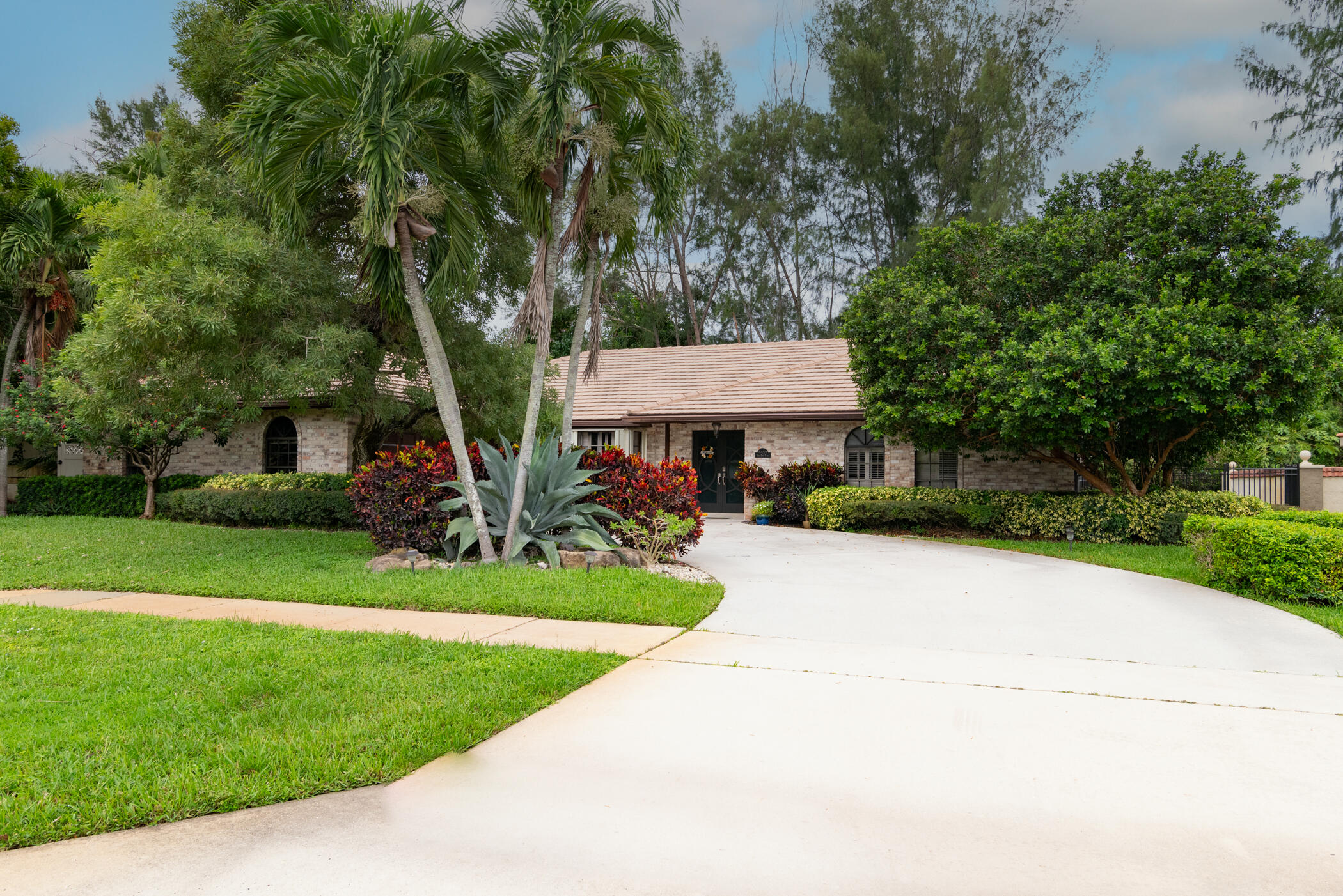 9459 Old Pine Road Boca Raton, FL 33428 - Photo 44 of 50 © Clark - 9459 Old Pine Road-002
